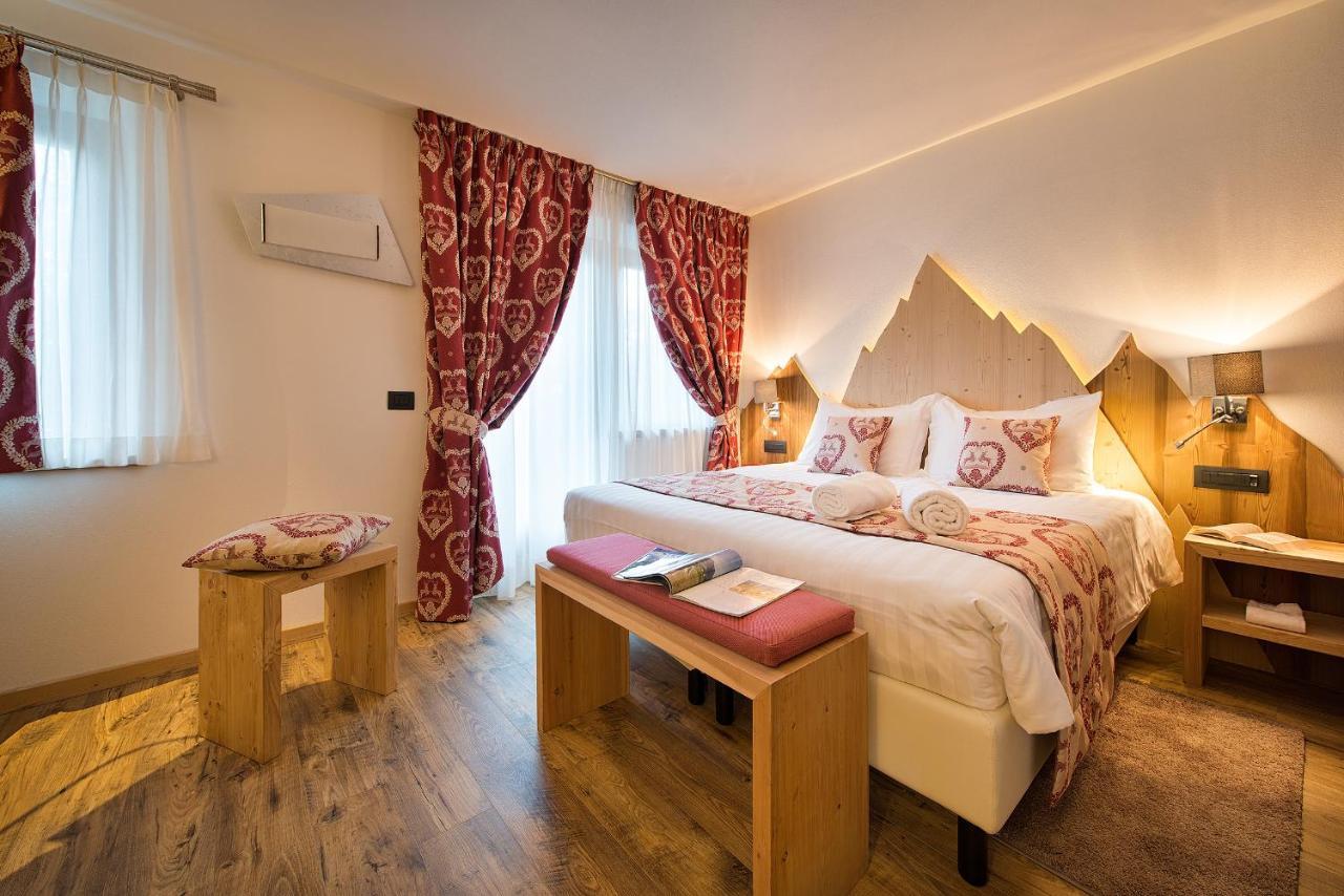 Hotel Bucaneve Livigno Dış mekan fotoğraf