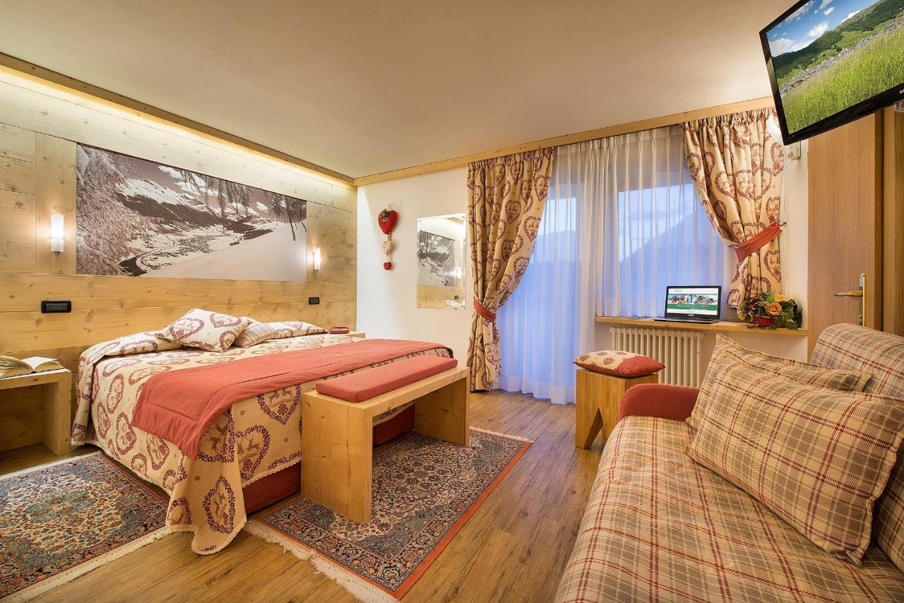 Hotel Bucaneve Livigno Dış mekan fotoğraf