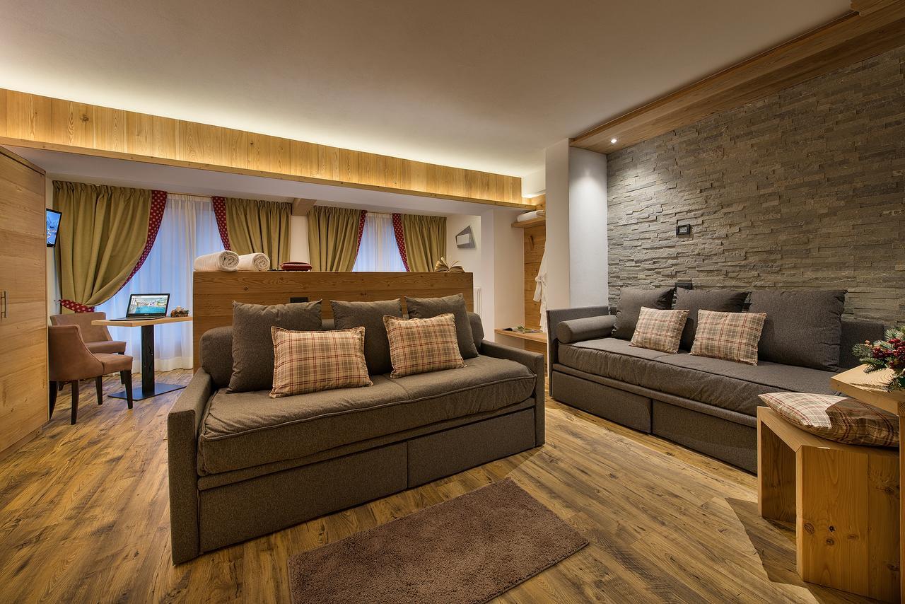 Hotel Bucaneve Livigno Dış mekan fotoğraf